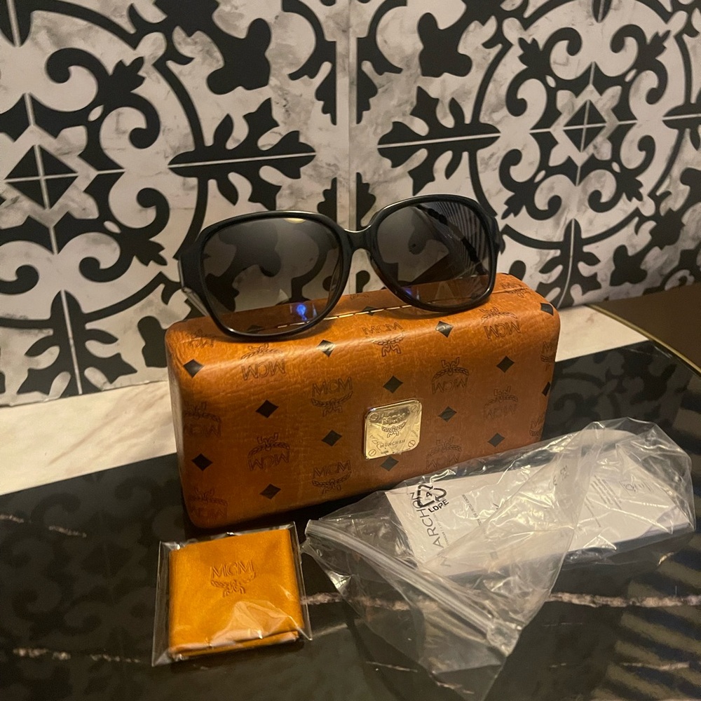 New In Case. MCM sunglasses-Black Frames